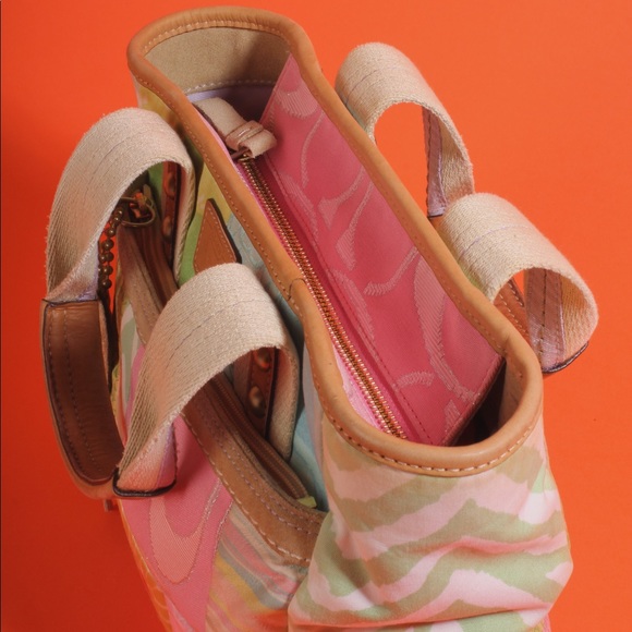 2000’s Pastel Patchwork Coach Handbag - Picture 8 of 8